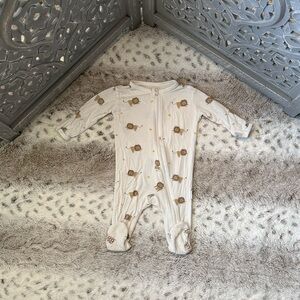 Bamboo Littles footie pajamas baby boys 0-3 months comfy lion loungewear winter